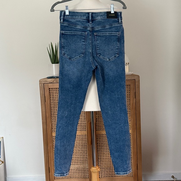 👖 EXPRESS Skinny High Rise Jeans – Size 4R (Conscious Edit) - Picture 2 of 5